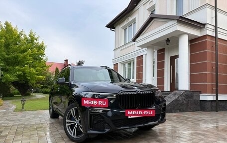 BMW X7, 2019 год, 7 100 000 рублей, 8 фотография