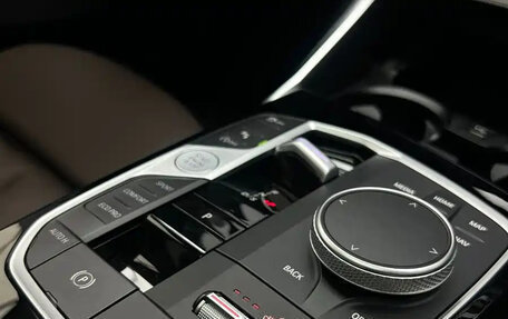 BMW 3 серия, 2022 год, 2 700 000 рублей, 16 фотография