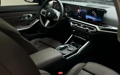 BMW 3 серия, 2022 год, 2 700 000 рублей, 15 фотография