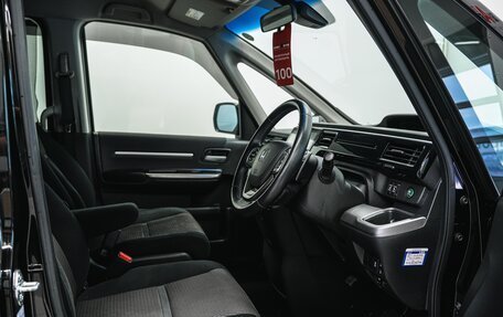 Honda Stepwgn IV, 2016 год, 1 650 000 рублей, 17 фотография
