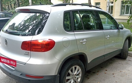 Volkswagen Tiguan I, 2012 год, 1 000 000 рублей, 3 фотография