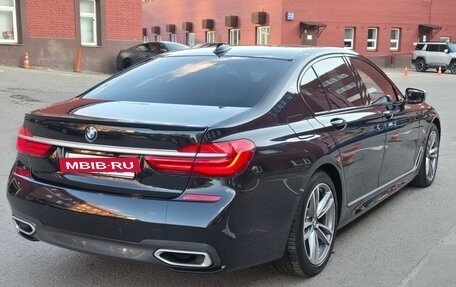 BMW 7 серия, 2018 год, 4 500 000 рублей, 14 фотография