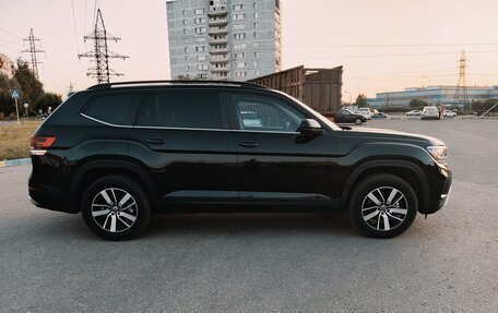 Volkswagen Atlas I, 2022 год, 4 250 000 рублей, 3 фотография