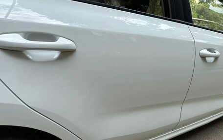 KIA Rio IV, 2018 год, 1 350 000 рублей, 17 фотография