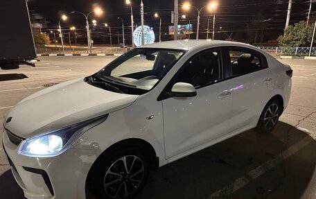 KIA Rio IV, 2018 год, 1 350 000 рублей, 31 фотография
