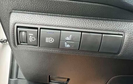 Toyota Corolla, 2022 год, 1 180 000 рублей, 11 фотография