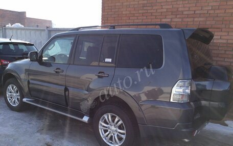 Mitsubishi Pajero IV, 2015 год, 2 400 000 рублей, 2 фотография