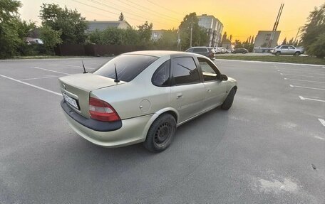 Opel Vectra B рестайлинг, 1996 год, 85 000 рублей, 2 фотография