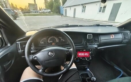 Opel Vectra B рестайлинг, 1996 год, 85 000 рублей, 3 фотография