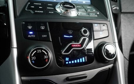 Hyundai Sonata VI, 2012 год, 1 230 000 рублей, 14 фотография