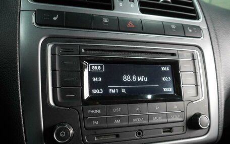 Volkswagen Polo VI (EU Market), 2016 год, 979 000 рублей, 13 фотография