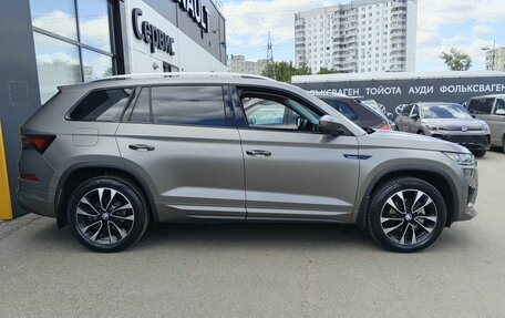 Skoda Kodiaq I, 2023 год, 4 450 000 рублей, 4 фотография