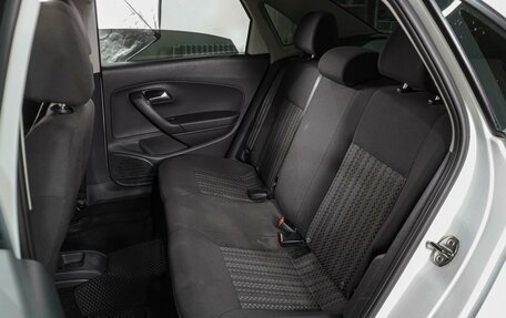 Volkswagen Polo VI (EU Market), 2015 год, 979 000 рублей, 9 фотография