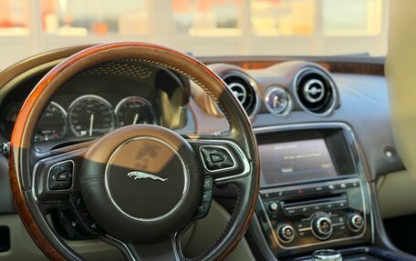 Jaguar XJ IV (X351), 2011 год, 1 899 000 рублей, 14 фотография