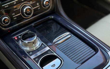 Jaguar XJ IV (X351), 2011 год, 1 899 000 рублей, 19 фотография