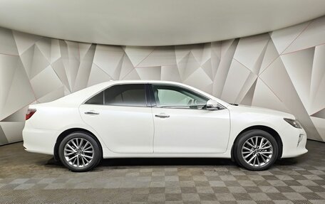 Toyota Camry, 2017 год, 2 383 000 рублей, 5 фотография