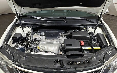 Toyota Camry, 2017 год, 2 383 000 рублей, 10 фотография