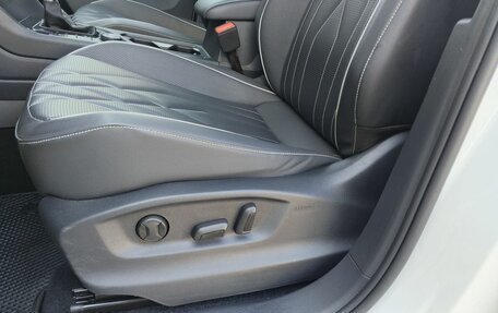 Volkswagen Tiguan II, 2023 год, 3 997 000 рублей, 18 фотография