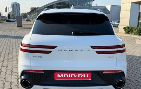 Genesis GV70, 2022 год, 4 990 000 рублей, 10 фотография