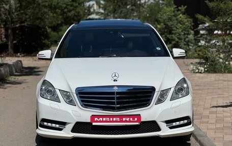 Mercedes-Benz E-Класс, 2013 год, 1 950 000 рублей, 3 фотография