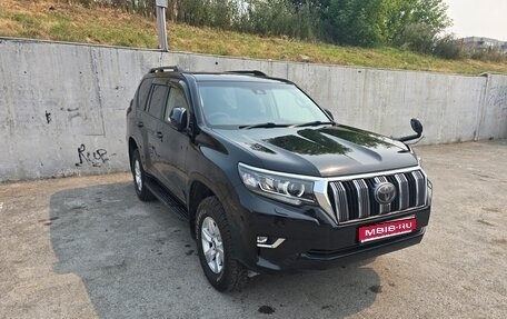 Toyota Land Cruiser Prado 150 рестайлинг 2, 2017 год, 4 450 000 рублей, 1 фотография