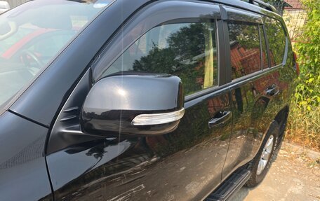 Toyota Land Cruiser Prado 150 рестайлинг 2, 2017 год, 4 450 000 рублей, 28 фотография