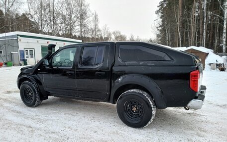 Nissan Navara (Frontier), 2005 год, 820 000 рублей, 4 фотография