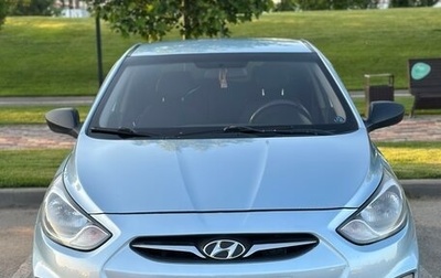 Hyundai Solaris II рестайлинг, 2012 год, 750 000 рублей, 1 фотография