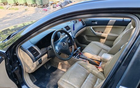 Honda Accord VII рестайлинг, 2004 год, 700 000 рублей, 5 фотография