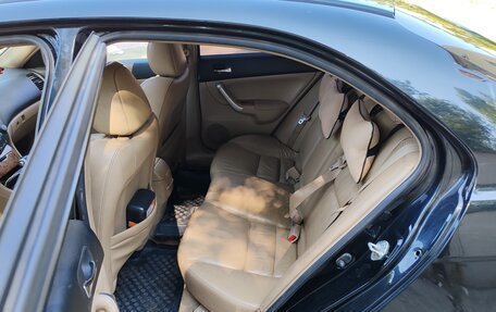 Honda Accord VII рестайлинг, 2004 год, 700 000 рублей, 2 фотография