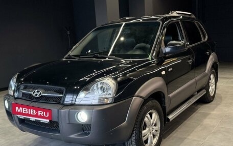 Hyundai Tucson III, 2006 год, 770 000 рублей, 2 фотография