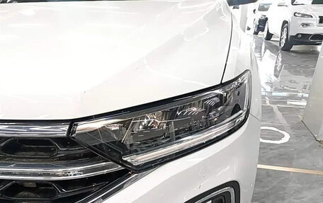 Volkswagen T-Roc I, 2025 год, 1 900 000 рублей, 5 фотография