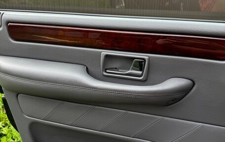 Land Rover Range Rover III, 2001 год, 2 500 000 рублей, 10 фотография
