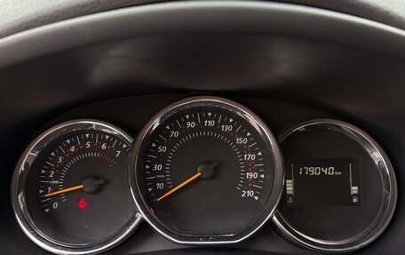 Renault Logan II, 2020 год, 920 000 рублей, 10 фотография