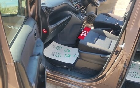 Toyota Noah III, 2014 год, 1 900 000 рублей, 22 фотография