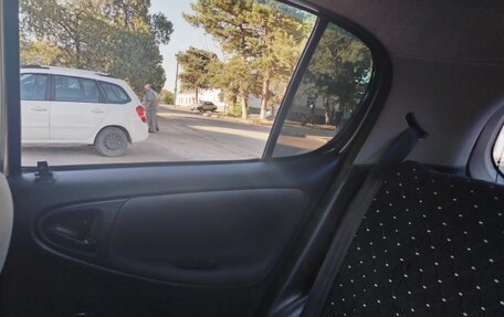 Toyota Vitz, 2002 год, 400 000 рублей, 14 фотография