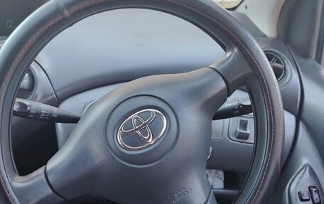 Toyota Vitz, 2002 год, 400 000 рублей, 17 фотография