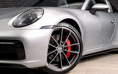 Porsche 911, 2021 год, 19 500 000 рублей, 34 фотография