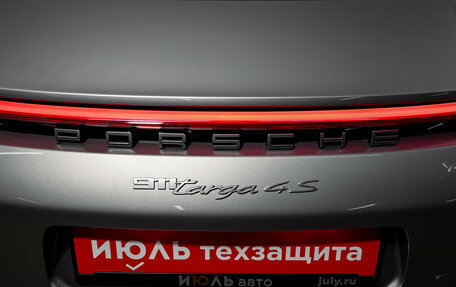 Porsche 911, 2021 год, 19 500 000 рублей, 35 фотография