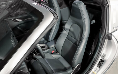 Porsche 911, 2021 год, 19 500 000 рублей, 38 фотография