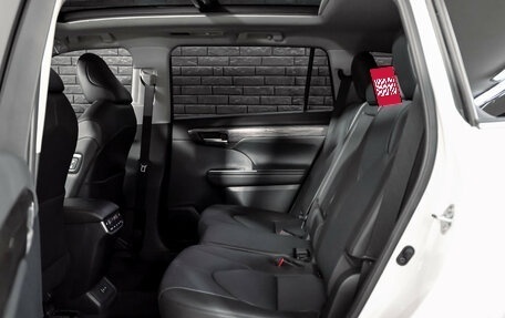 Toyota Highlander, 2026 год, 5 410 000 рублей, 22 фотография