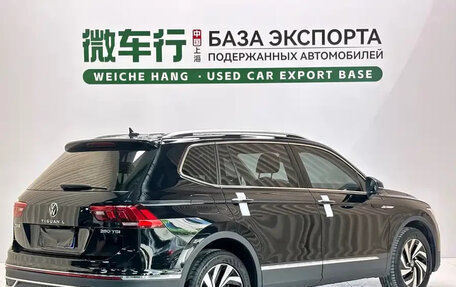 Volkswagen Tiguan II, 2023 год, 2 100 000 рублей, 4 фотография