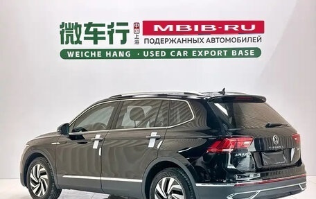 Volkswagen Tiguan II, 2023 год, 2 100 000 рублей, 5 фотография