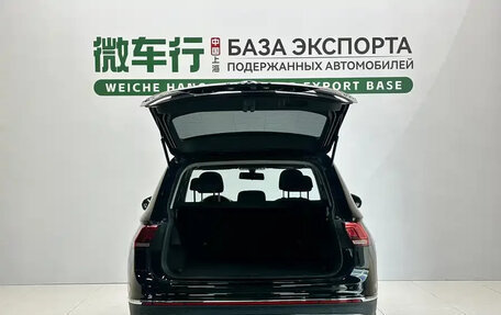 Volkswagen Tiguan II, 2023 год, 2 100 000 рублей, 20 фотография