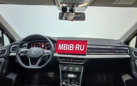 Volkswagen Tiguan II, 2023 год, 2 100 000 рублей, 8 фотография
