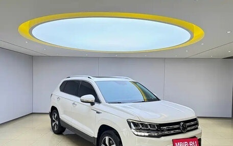 Volkswagen Tharu, 2023 год, 1 500 000 рублей, 2 фотография