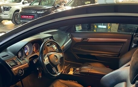Mercedes-Benz E-Класс, 2014 год, 2 100 000 рублей, 7 фотография