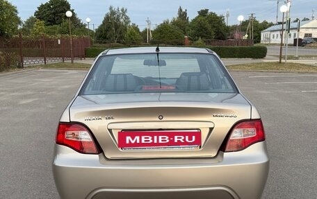 Daewoo Nexia I рестайлинг, 2012 год, 400 000 рублей, 7 фотография
