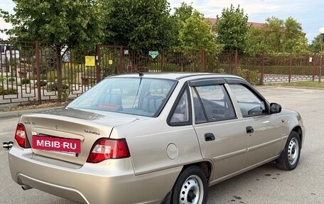 Daewoo Nexia I рестайлинг, 2012 год, 400 000 рублей, 5 фотография