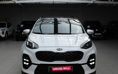 KIA Sportage IV рестайлинг, 2021 год, 2 390 000 рублей, 2 фотография